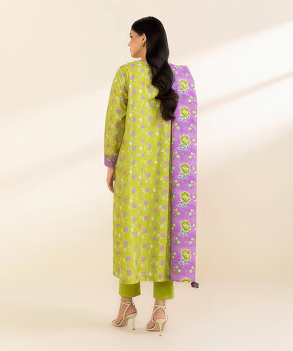 3 Piece - Printed Light Khaddar Suit